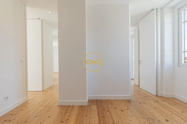 Apartamento T3 para Venda em Alcabideche Foto 4