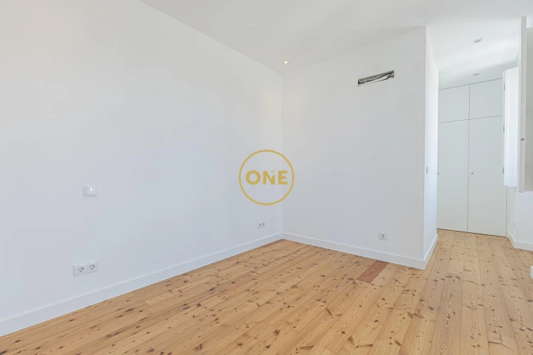Apartamento T3 para Venda em Alcabideche Foto 17