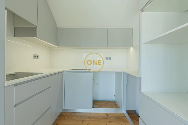 Apartamento T3 para Venda em Alcabideche Foto 36