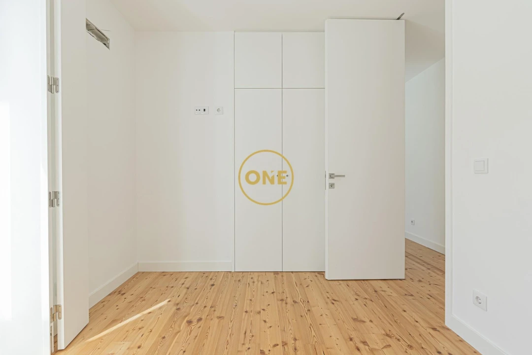Apartamento T3 para Venda em Alcabideche Foto 6