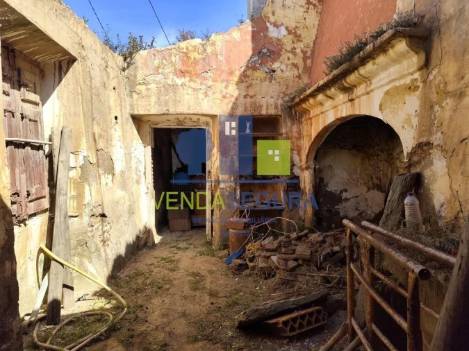 Moradia T3 para Venda em Santo Agostinho e São João Baptista e Santo Amador Foto 7