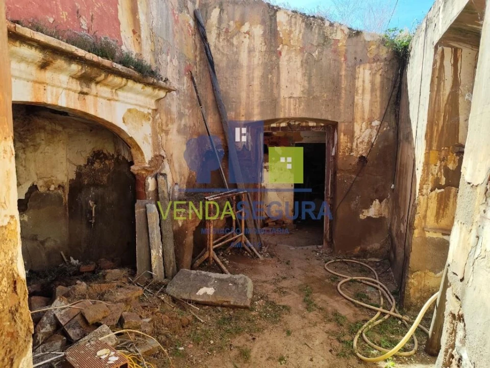 Moradia T3 para Venda em Santo Agostinho e São João Baptista e Santo Amador Foto 8