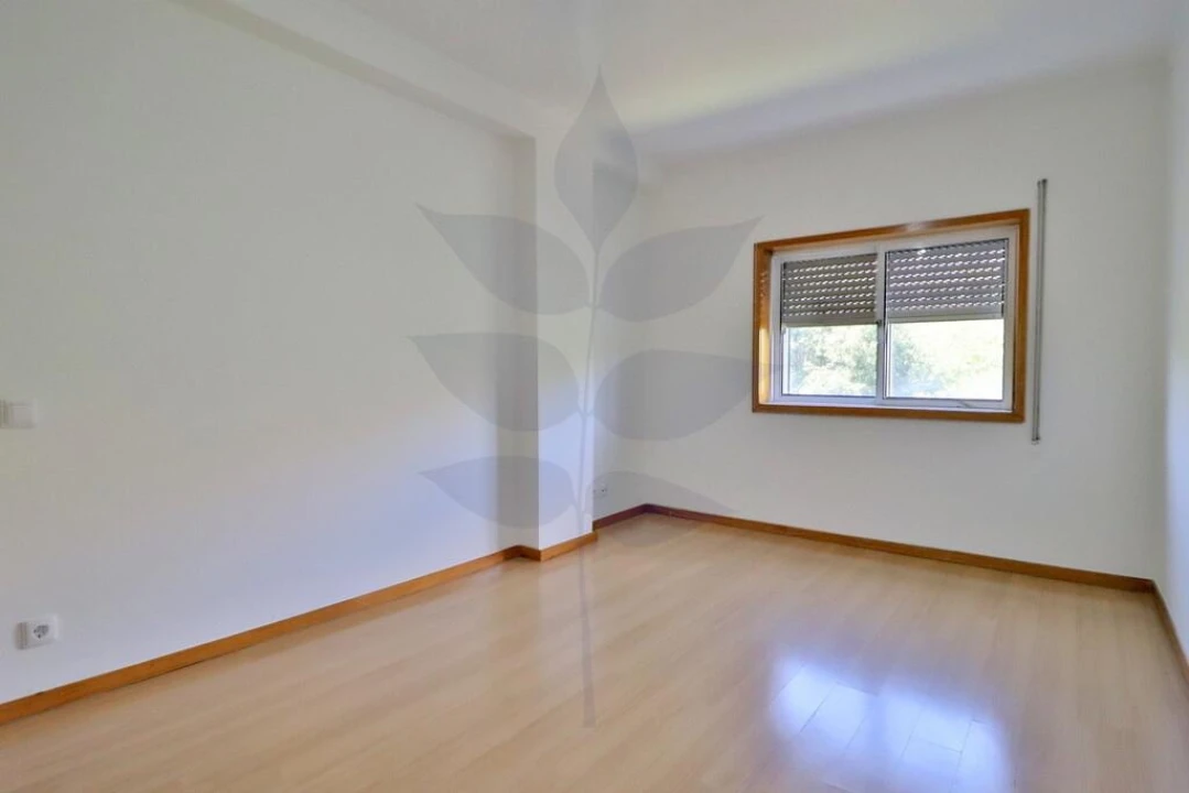 Apartamento T3 para Arrendamento em São Vitor (Braga) Foto 13
