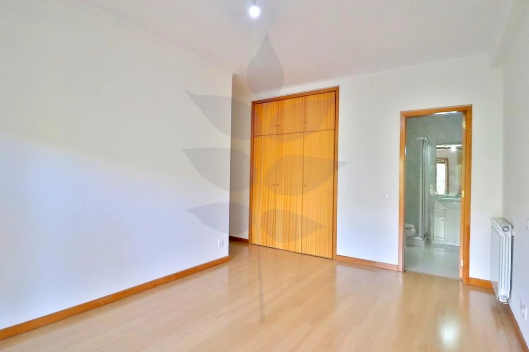 Apartamento T3 para Arrendamento em São Vitor (Braga) Foto 4
