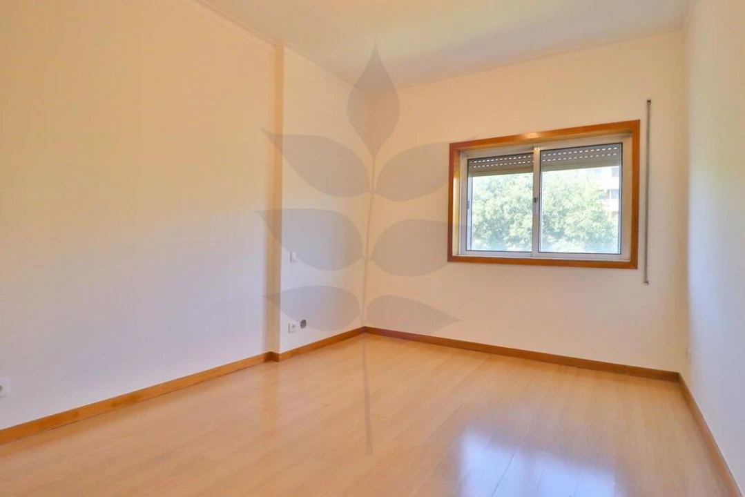 Apartamento T3 para Arrendamento em São Vitor (Braga) Foto 15