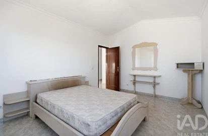 Apartamento T3 para Venda em São Pedro da Cadeira