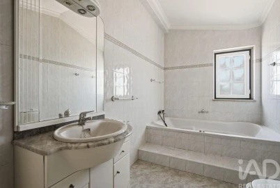 Apartamento T3 para Venda em São Pedro da Cadeira