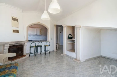Apartamento T3 para Venda em São Pedro da Cadeira