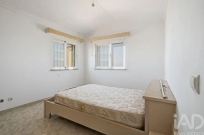 Apartamento T3 para Venda em São Pedro da Cadeira