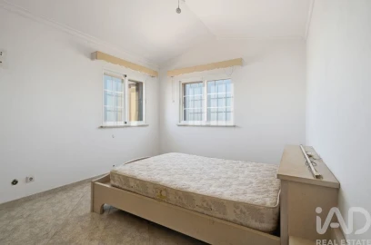 Apartamento T3 para Venda em São Pedro da Cadeira