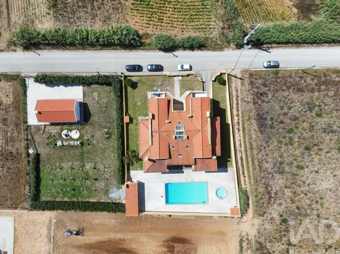 Apartamento T3 para Venda em São Pedro da Cadeira Foto 38