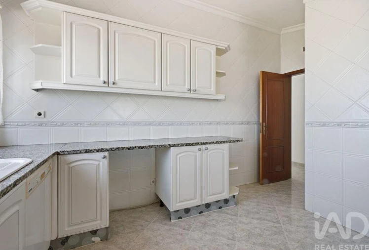 Apartamento T3 para Venda em São Pedro da Cadeira Foto 15