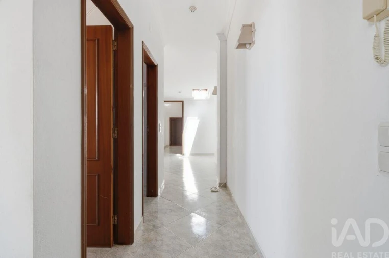 Apartamento T3 para Venda em São Pedro da Cadeira Foto 16