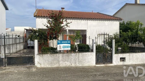 Moradia T3 para Venda em Galveias