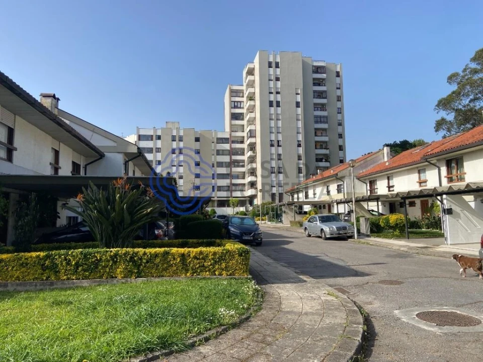 Apartamento T4 para Arrendamento em São Mamede de Infesta e Senhora da Hora Foto 46
