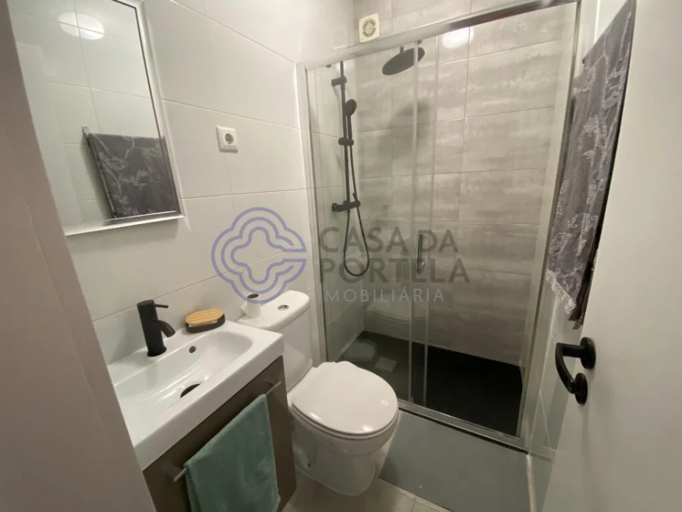 Apartamento T4 para Arrendamento em São Mamede de Infesta e Senhora da Hora Foto 21