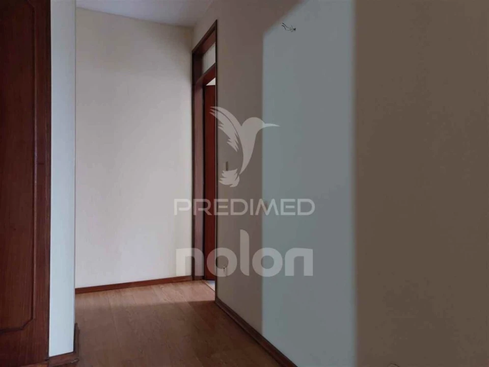 Apartamento T3 para Venda em São João da Madeira Foto 19