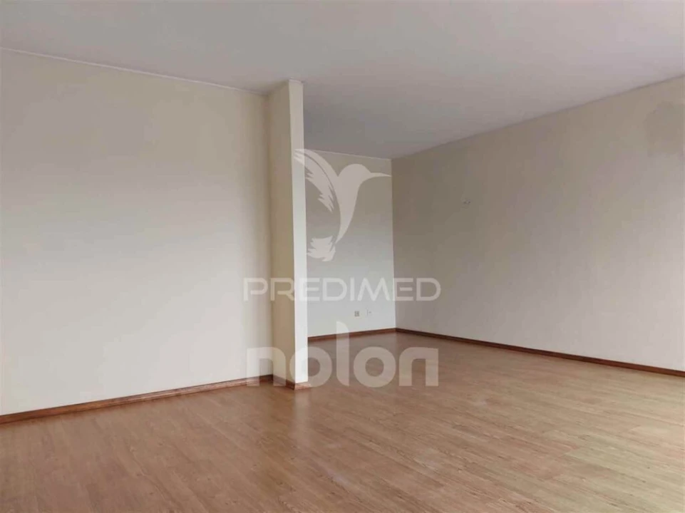 Apartamento T3 para Venda em São João da Madeira Foto 10