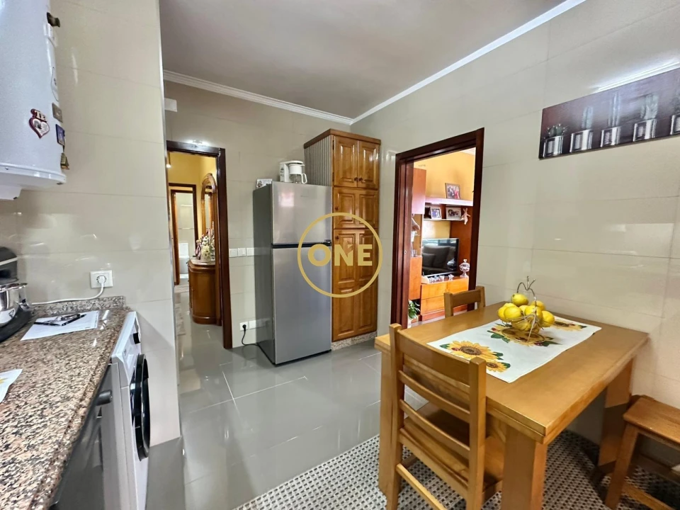 Apartamento T2 para Venda em Macieira da Maia Foto 3