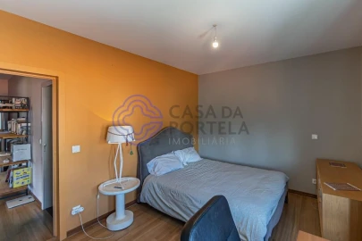 Apartamento T5 para Venda em Lordelo do Ouro e Massarelos