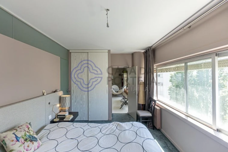 Apartamento T5 para Venda em Lordelo do Ouro e Massarelos Foto 37