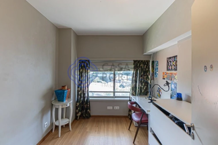 Apartamento T5 para Venda em Lordelo do Ouro e Massarelos Foto 29