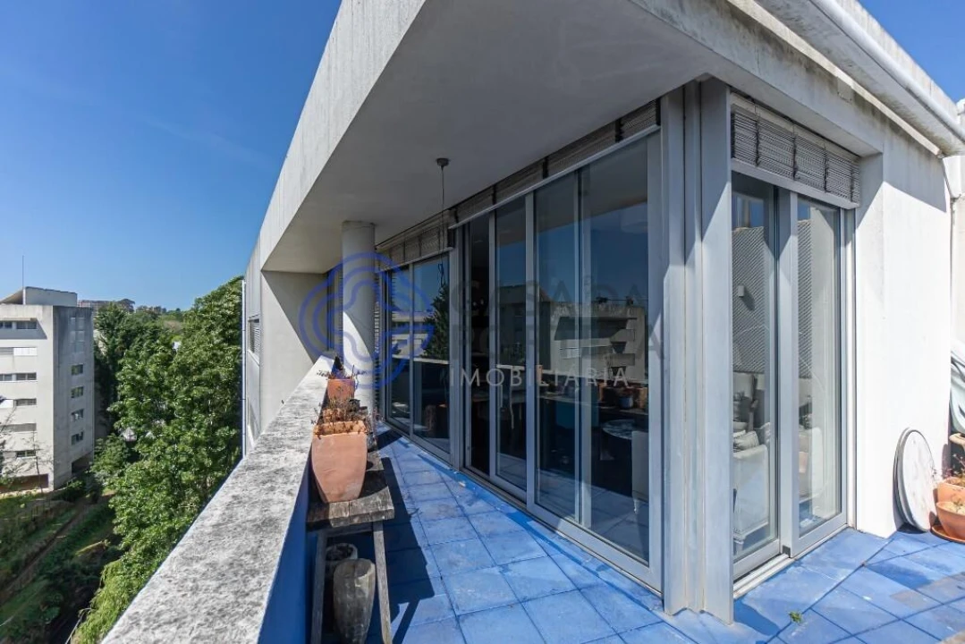 Apartamento T5 para Venda em Lordelo do Ouro e Massarelos Foto 6