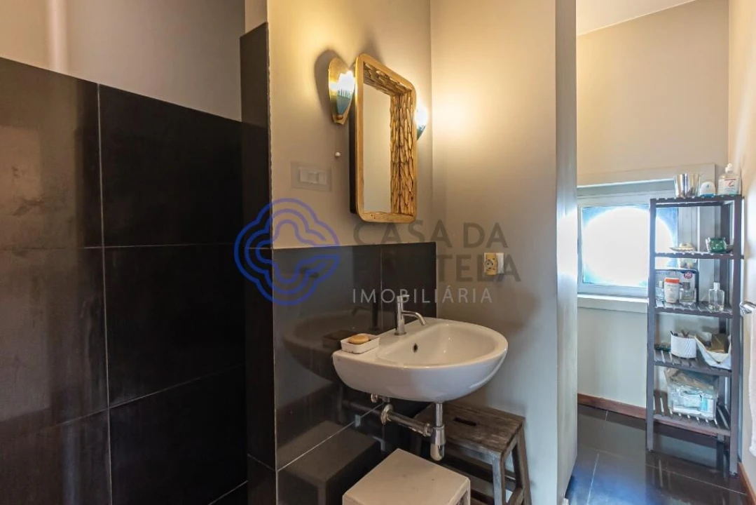 Apartamento T5 para Venda em Lordelo do Ouro e Massarelos Foto 27