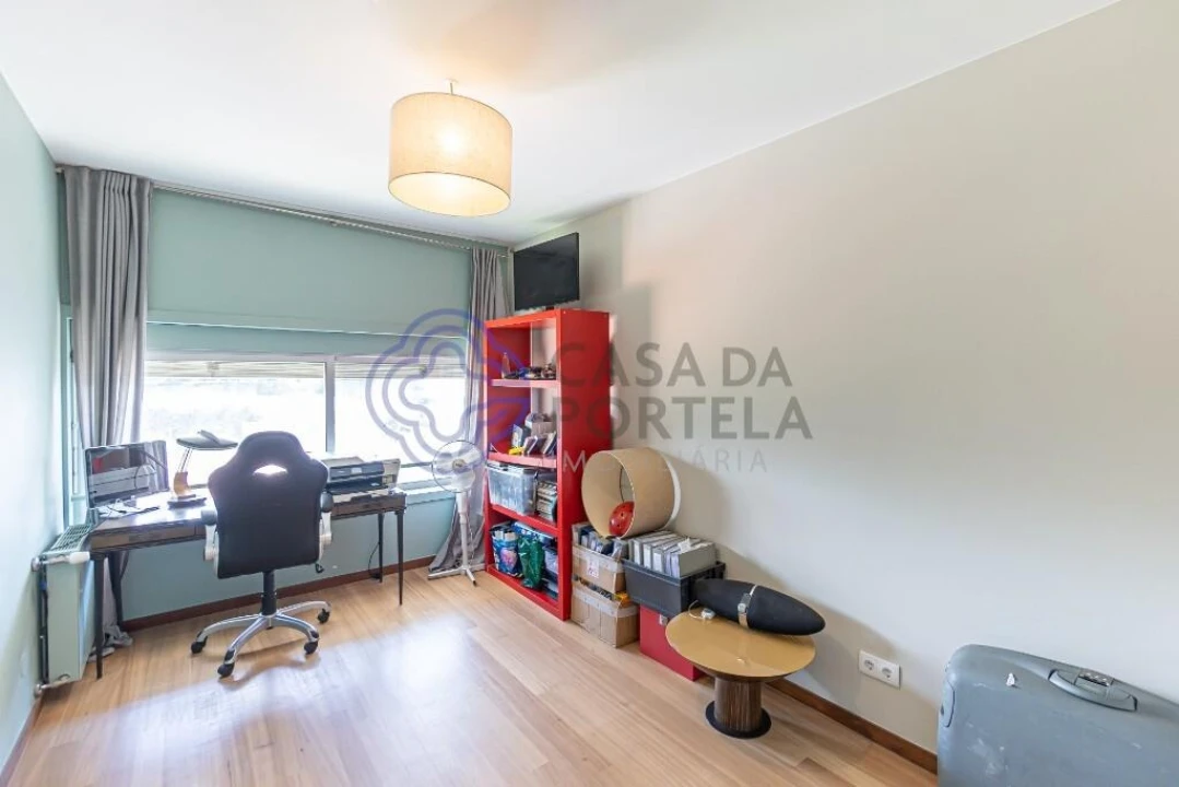 Apartamento T5 para Venda em Lordelo do Ouro e Massarelos Foto 19