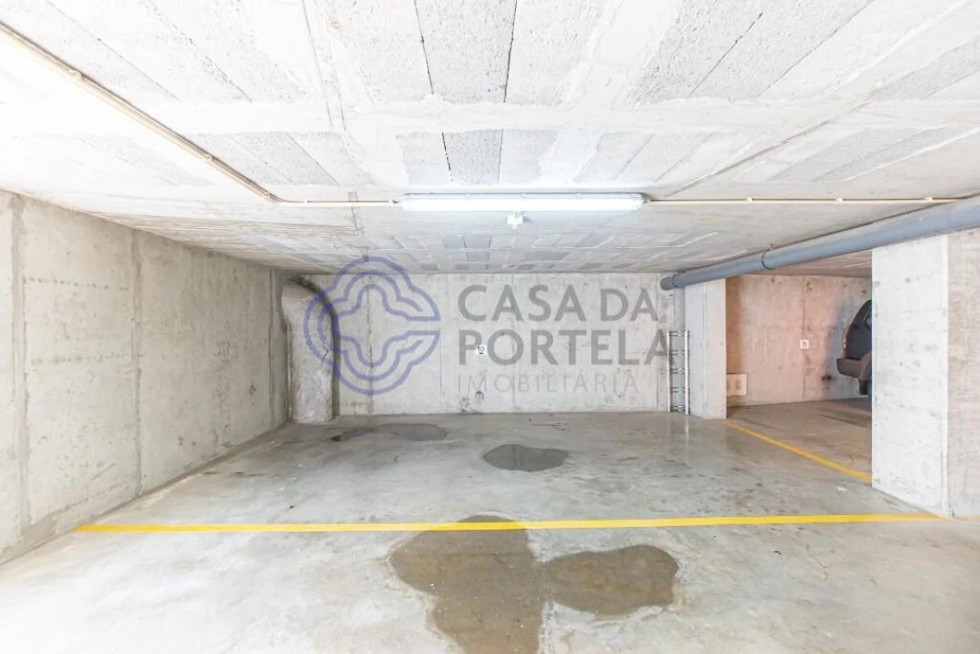 Apartamento T5 para Venda em Lordelo do Ouro e Massarelos Foto 41