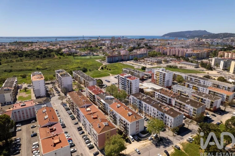 Apartamento T3 para Venda em Setubal (São Sebastião) Foto 22