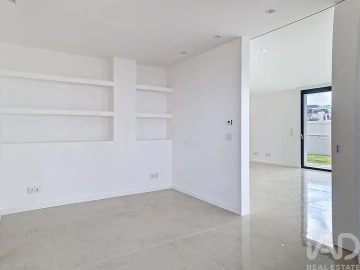 Moradia T3 para Venda em Ericeira
