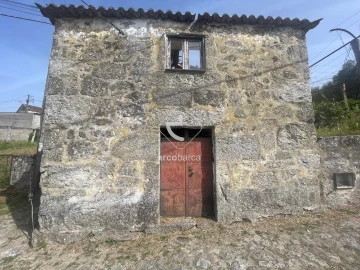 Moradia T2 para Venda em Souto e Tabaçô
