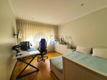 Apartamento T3 para Venda em Gondomar (São Cosme), Valbom e Jovim