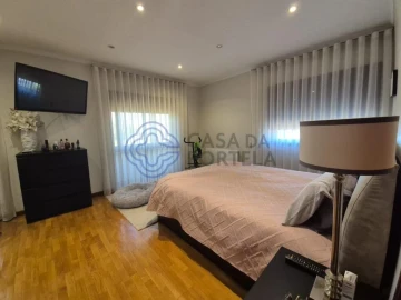 Apartamento T3 para Venda em Gondomar (São Cosme), Valbom e Jovim