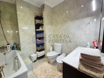 Apartamento T3 para Venda em Gondomar (São Cosme), Valbom e Jovim