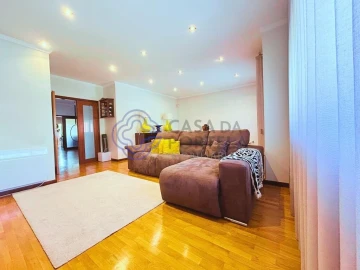Apartamento T3 para Venda em Gondomar (São Cosme), Valbom e Jovim