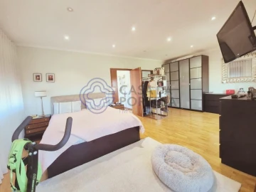 Apartamento T3 para Venda em Gondomar (São Cosme), Valbom e Jovim