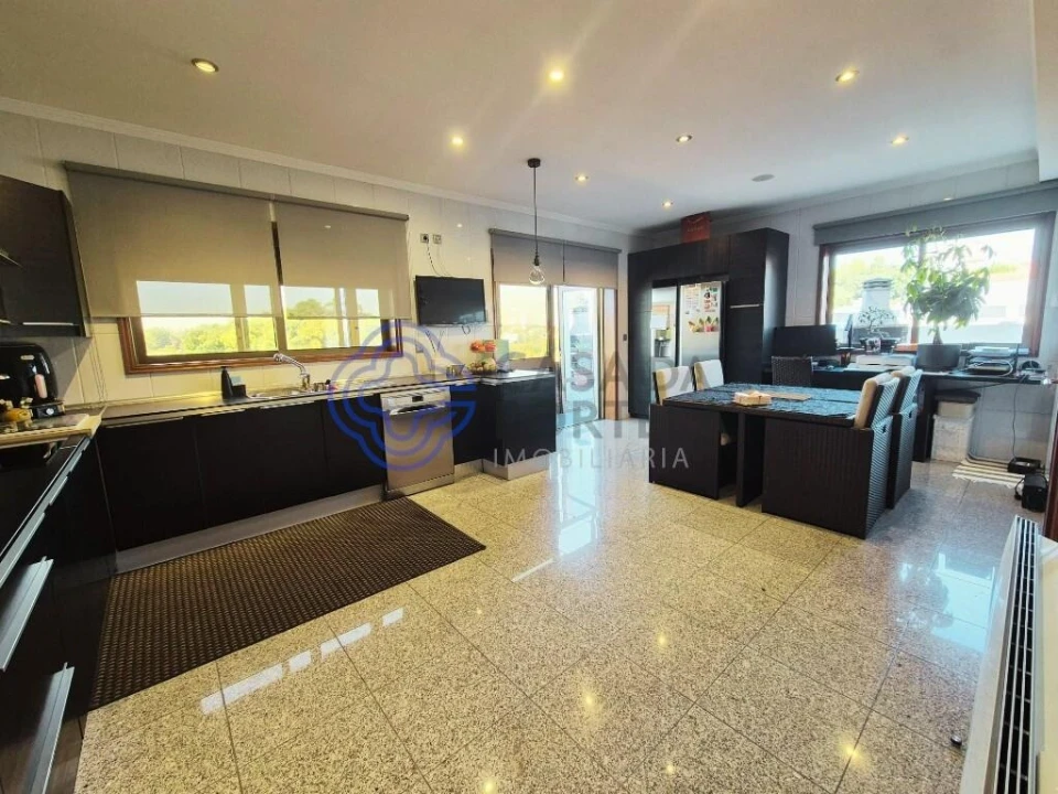Apartamento T3 para Venda em Gondomar (São Cosme), Valbom e Jovim Foto 2