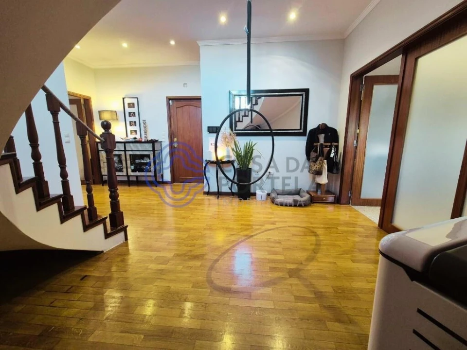 Apartamento T3 para Venda em Gondomar (São Cosme), Valbom e Jovim Foto 1