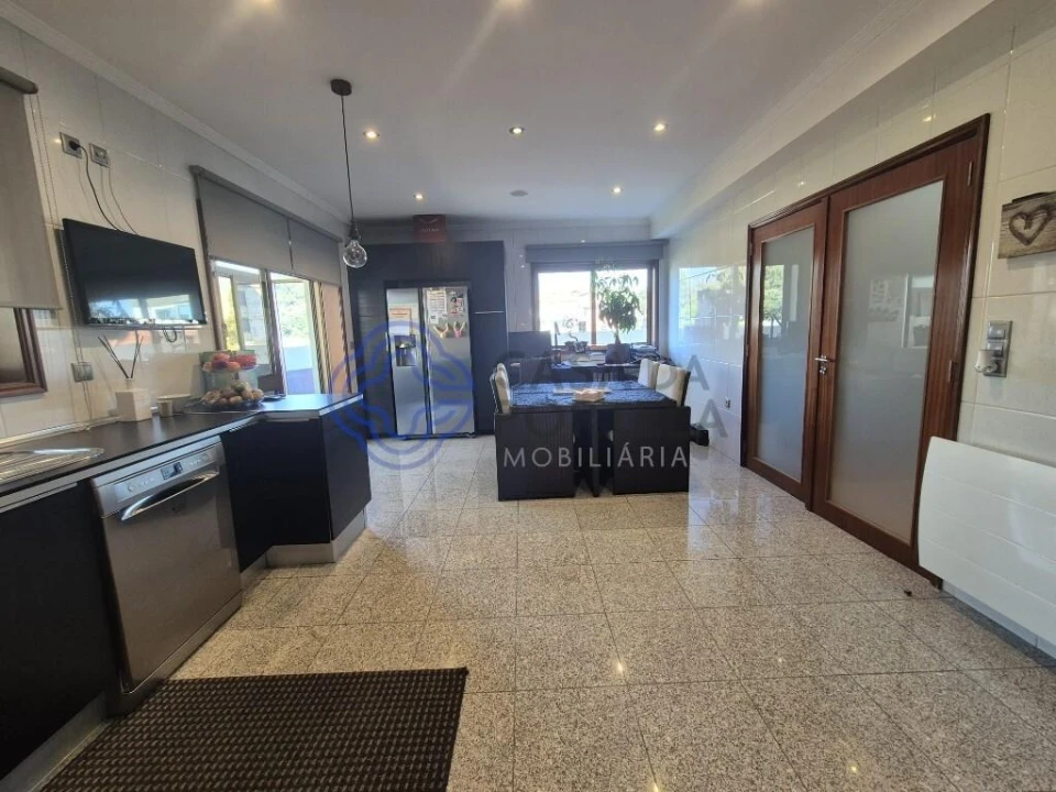 Apartamento T3 para Venda em Gondomar (São Cosme), Valbom e Jovim Foto 3