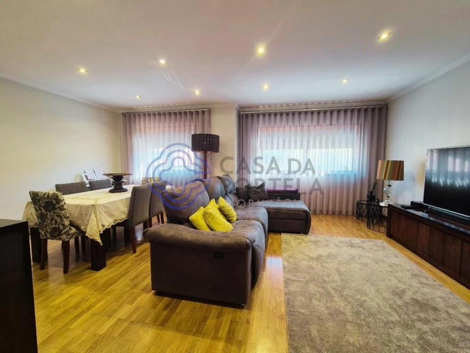 Apartamento T3 para Venda em Gondomar (São Cosme), Valbom e Jovim Foto 8