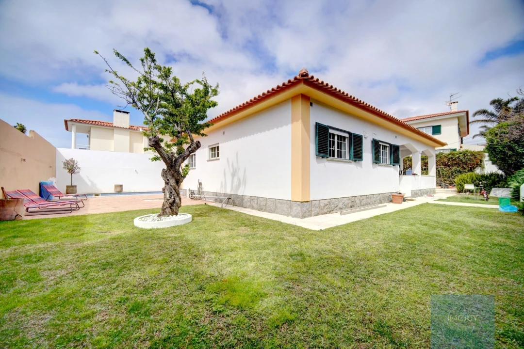 Moradia T4 para Arrendamento em Cascais e Estoril Foto 2