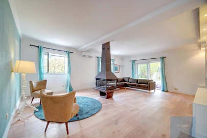 Moradia T4 para Arrendamento em Cascais e Estoril