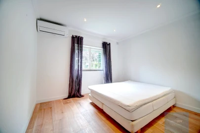 Moradia T4 para Arrendamento em Cascais e Estoril