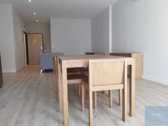Apartamento T1 para Arrendamento em Cedofeita, Santo Ildefonso, Sé, Miragaia, São Nicolau e Vitória Foto 5