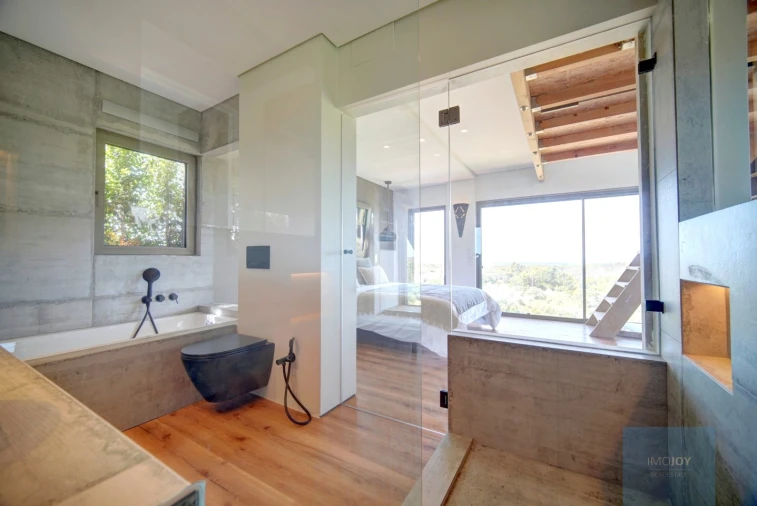 Moradia T4 para Venda em Alcabideche Foto 44