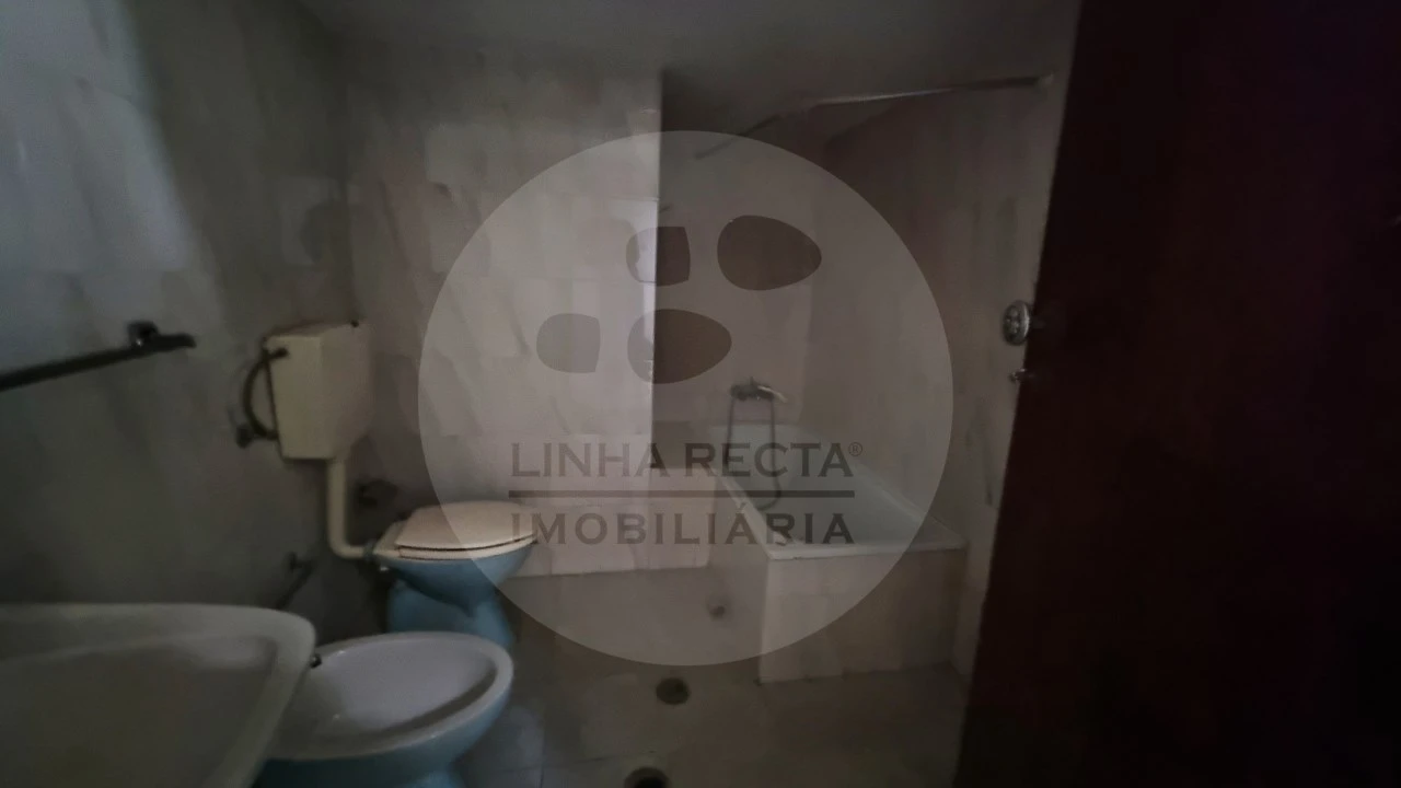 Moradia T1 para Venda em Almodôvar e Graça dos Padrões Foto 22