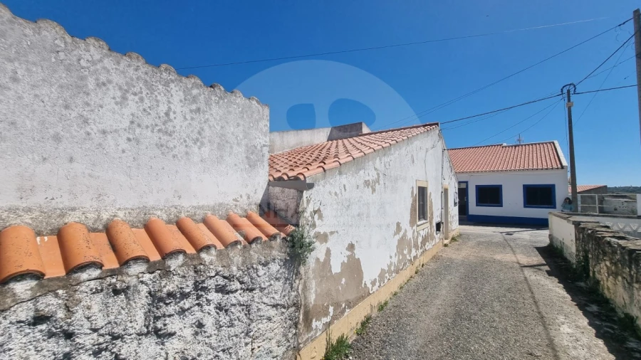 Moradia T1 para Venda em Almodôvar e Graça dos Padrões Foto 5