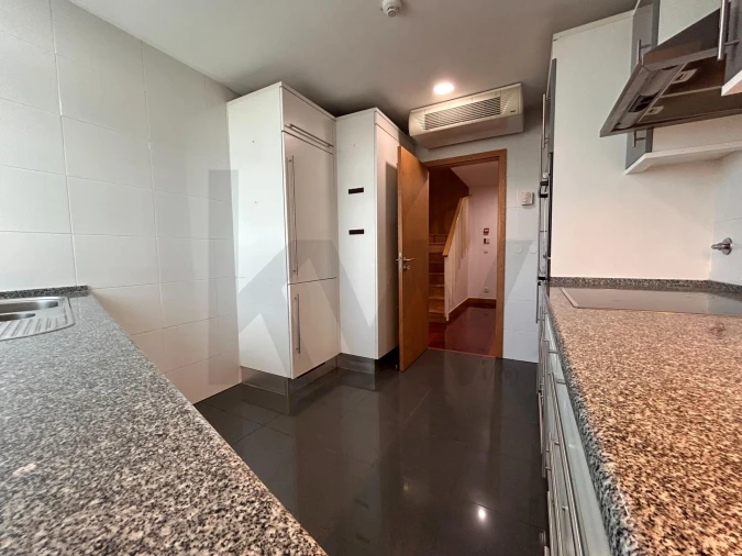 Apartamento T2 para Venda em Olivais Foto 4